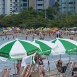 Praias da capital estiveram lotadas de turistas durante o feriadão