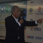 Engenheiro civil João Alves Filho, prefeito de Aracaju, diz haver projetos viáveis e de menor custo para fazer a  revitalização do Velho Chico