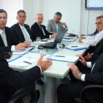 Secretário Luiz Otávio Gomes em reunião com o Conselho de Administração da Desenvolve