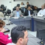 Secretário Luiz Otávio Gomes comanda reunião com representantes do Grupo Synergy, do Estado e da Prefeitura Municipal de Coruripe