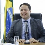 Governador Renan Filho chama professores concursados
