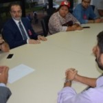 Secretário Fábio Farias intermedeia encontro com movimentos sociais