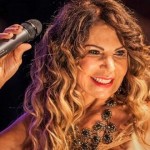 Elba Ramalho cantou músicas de grande sucesso no evento de inauguração do Centro de Convenções em Penedo